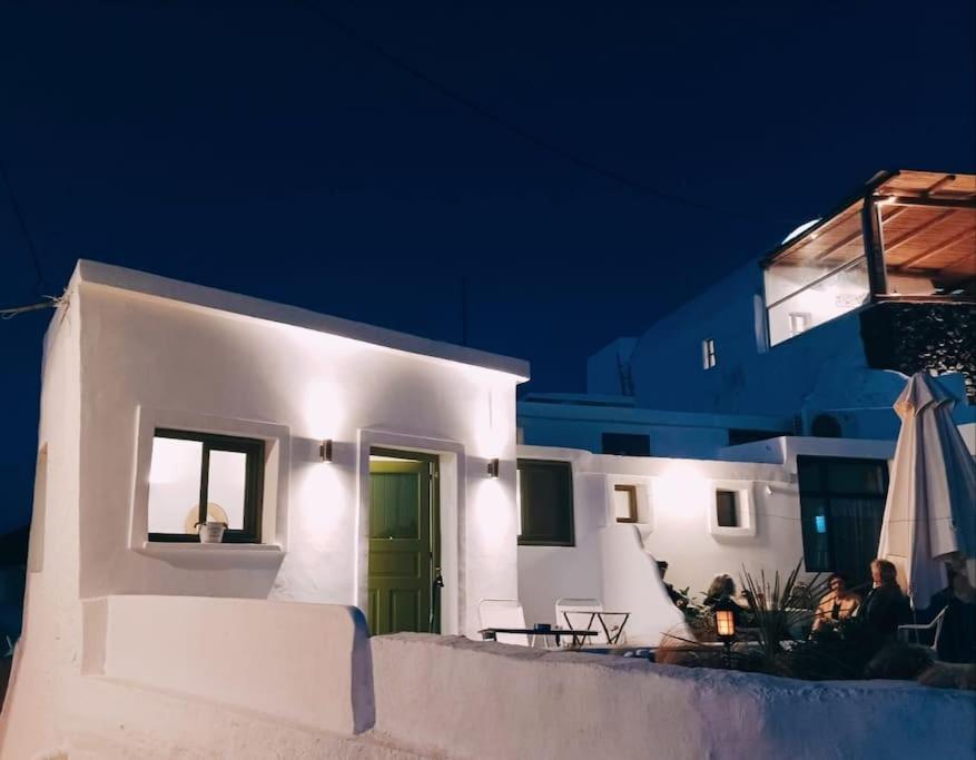 Apartment Finikas Cave House *