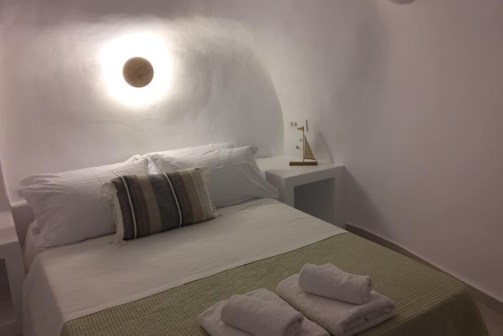 Daire Finikas Cave House