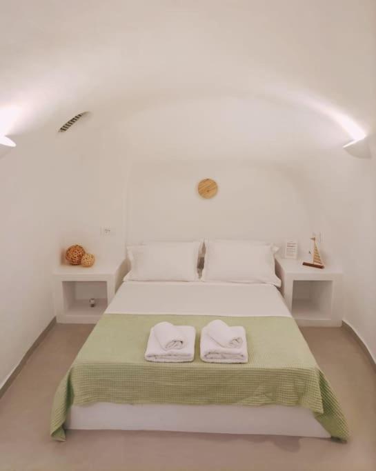 Finikas Cave House Daire Foinikiá