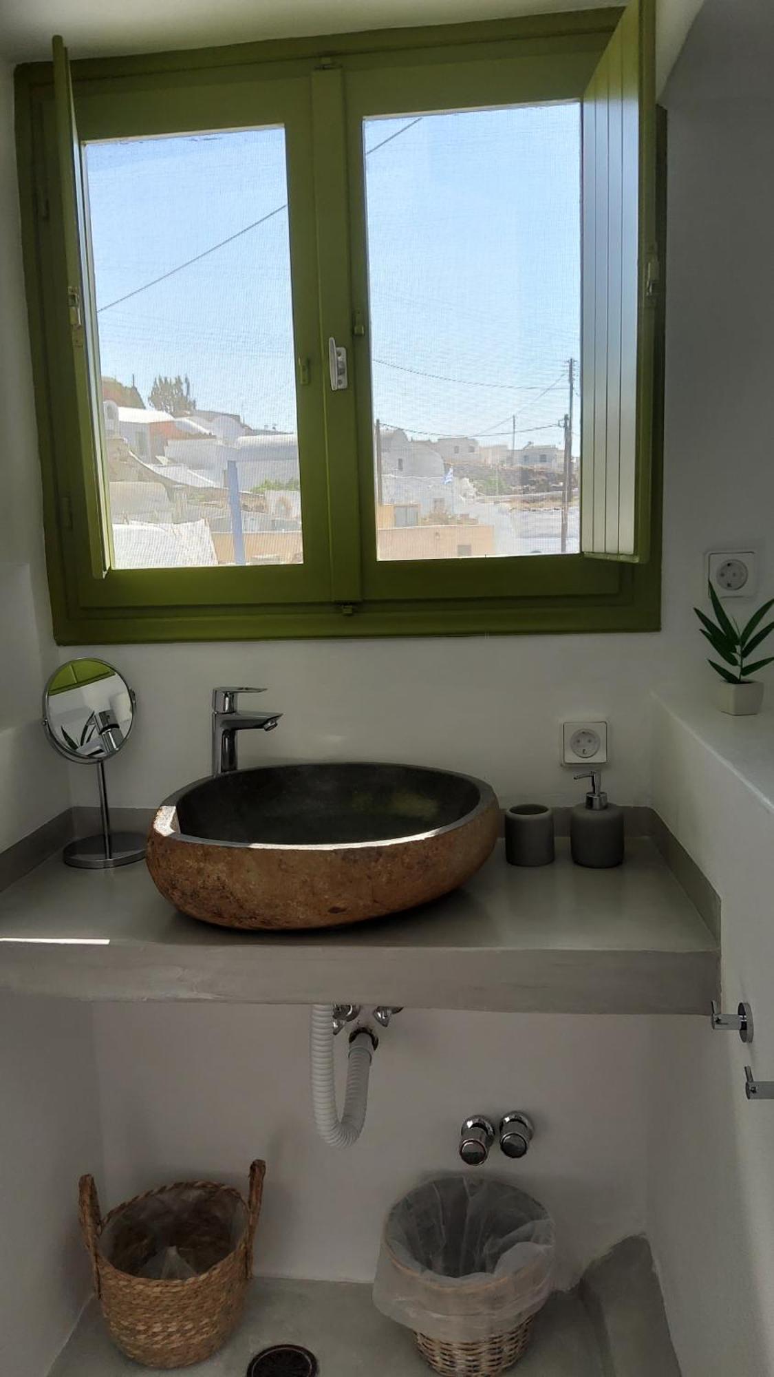 Apartment Finikas Cave House